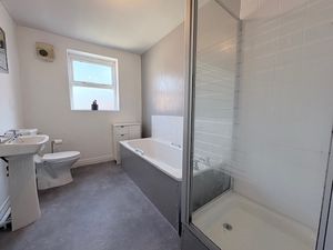 Photo 8- click for photo gallery